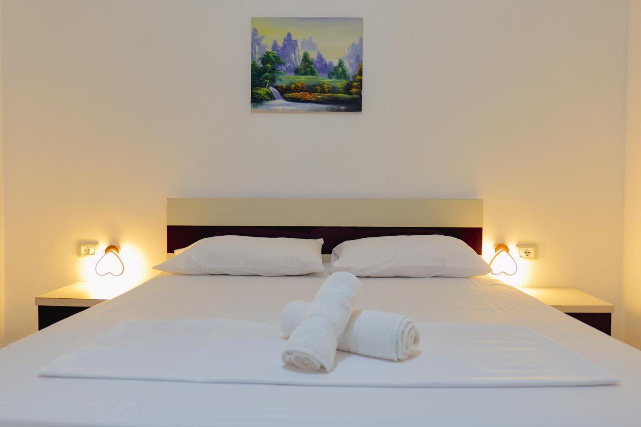 Hotel Argjiro Sarandë Exteriér fotografie